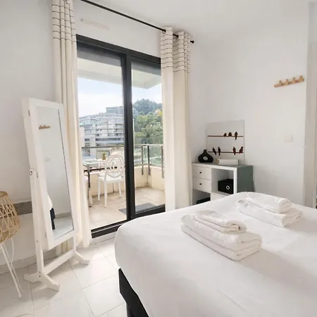 Holiday home 2 P Near Monaco Piscine Sea View Parking Beausoleil