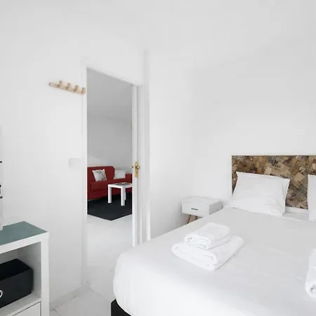 2 P Near Monaco Piscine Sea View Parking Holiday home *